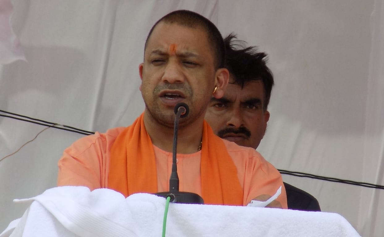 Cm yogi will visit to Agra