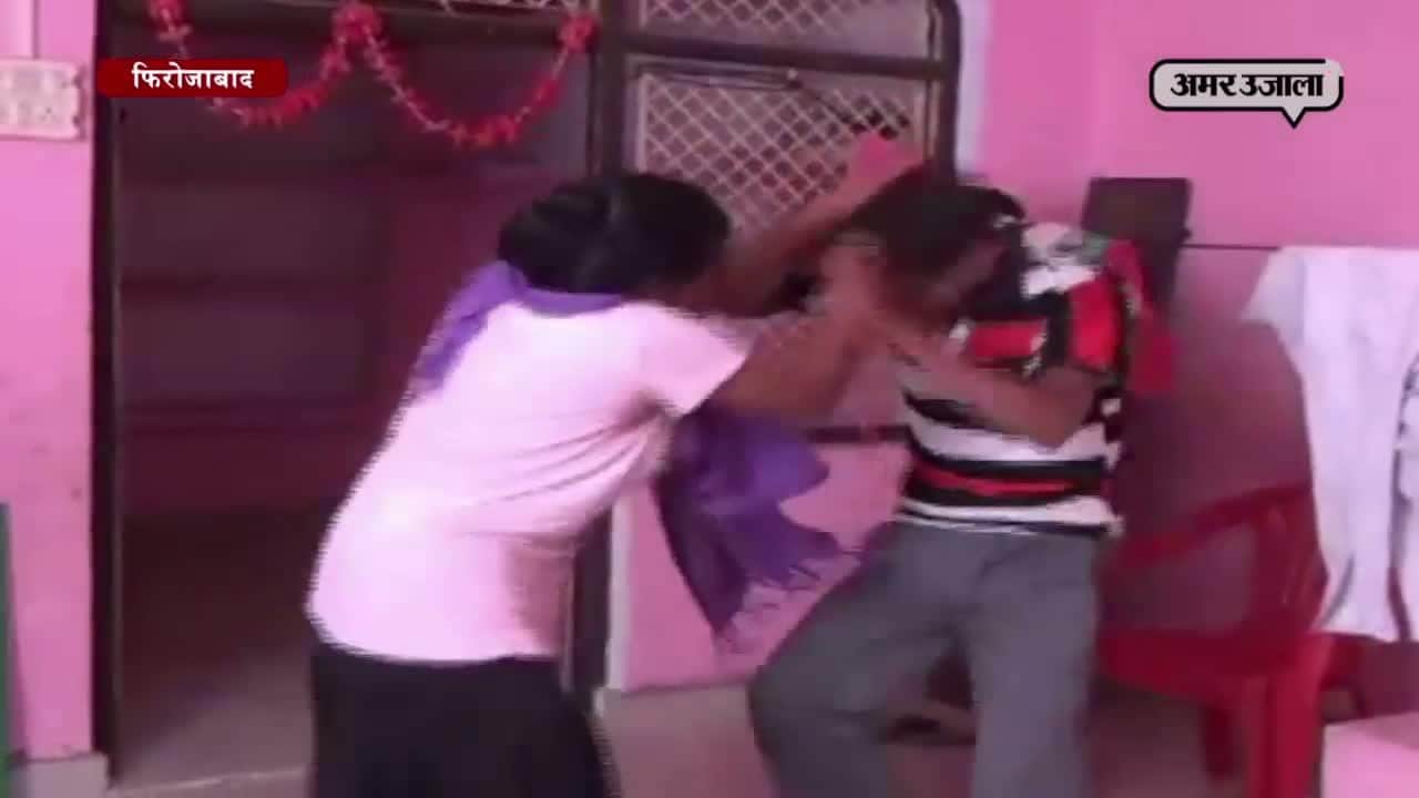 फिरोजाबाद, लाइव पिटाई 