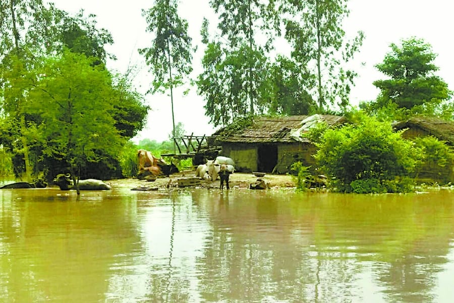 six died because of flood in awadh in uttar pradesh.