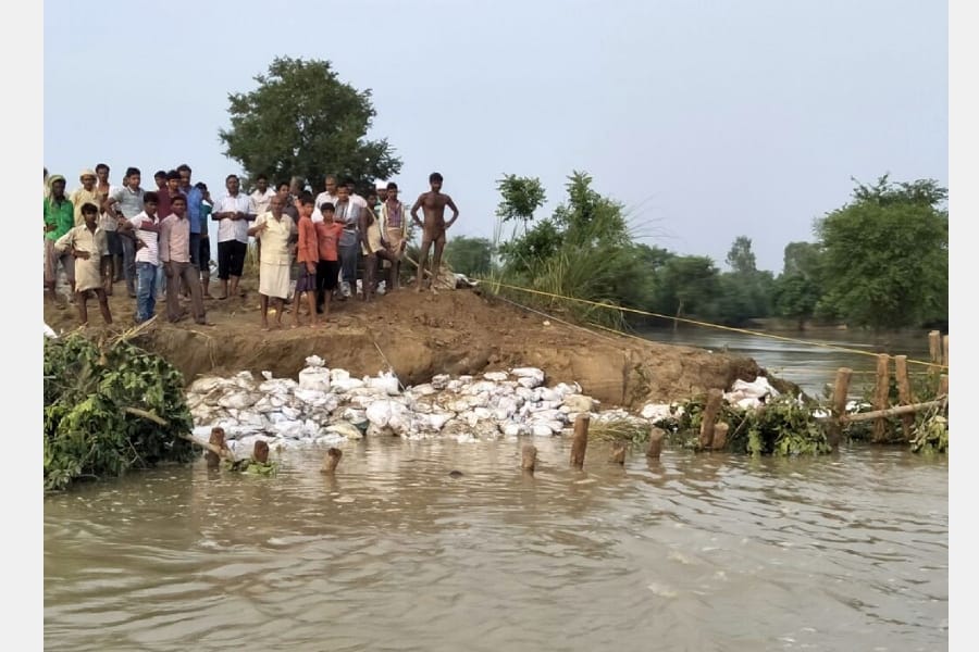 floud in azamgarh