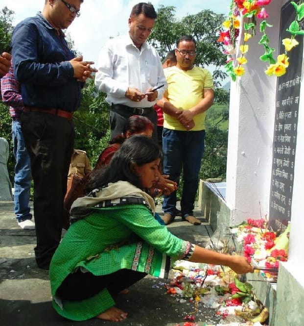 Tribute to the victims of the Samagadh accident