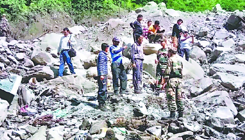The missing people did not know any address