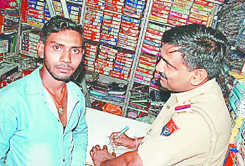 thief entered in house, one caught