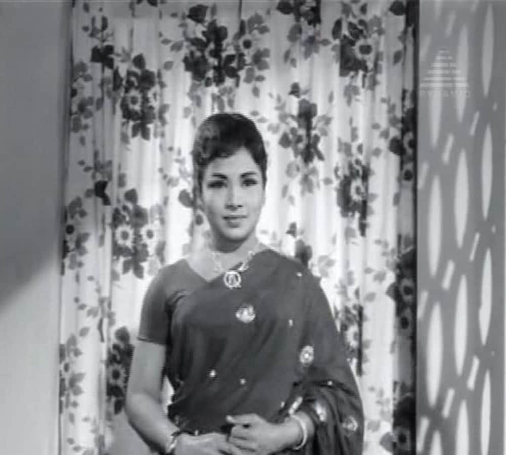 Tamil actress Manorama story of stardom, entered Guinness World Records for over 1500 films