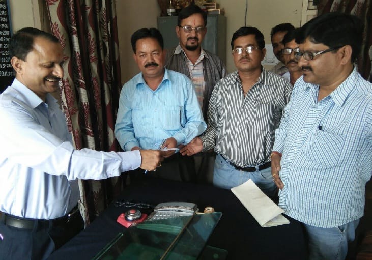 Teachers demanded to settle pending problems