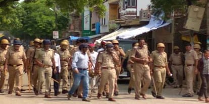 Firing during SP and BJP clash in bharthana