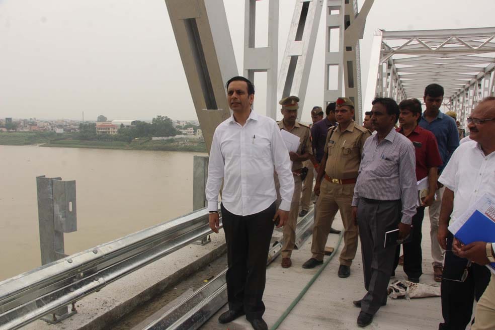  principal secretary rajnish dubey visit samne ghat bridge