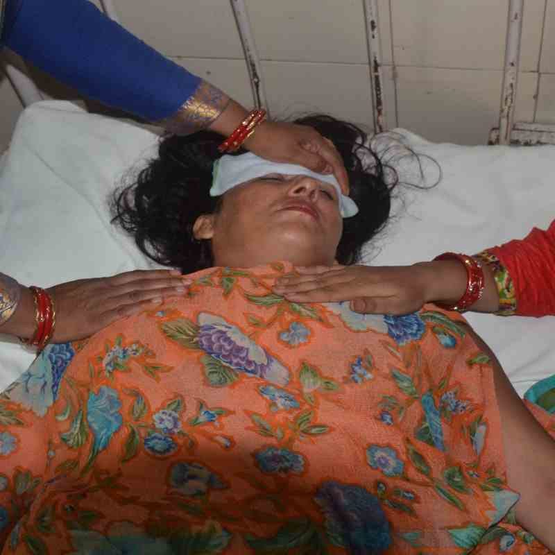shikshamitra protest in agra affected many schools
