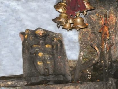 lady running black magic business under the guise of the temple
