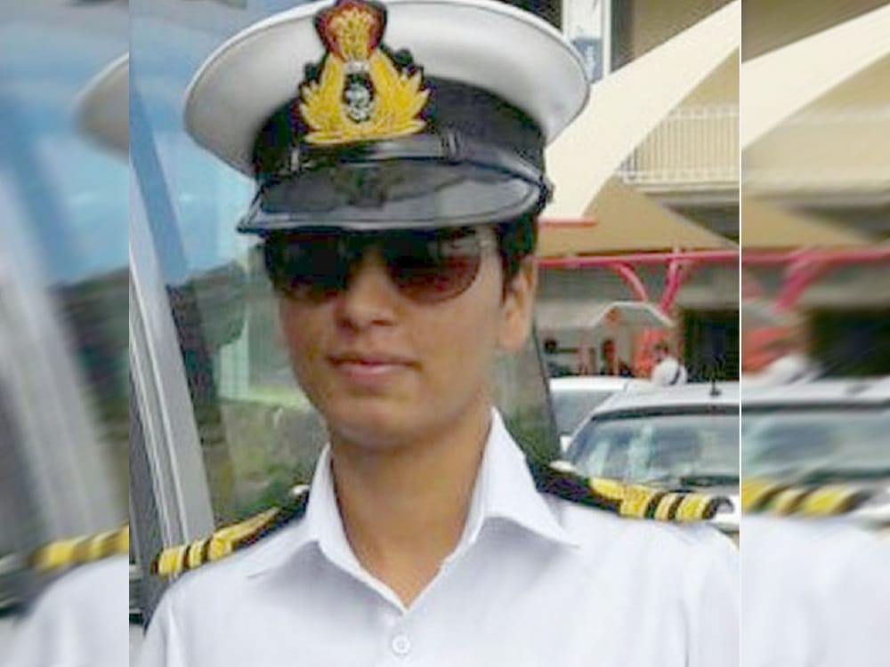 pm modi praised rishikesh girl for leading navy big campaign