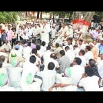 अन्याय विरोधी संघर्ष समिति की पंचायत को संबोधित करते जिलाध्यक्ष राजेंद्र सिंह।
