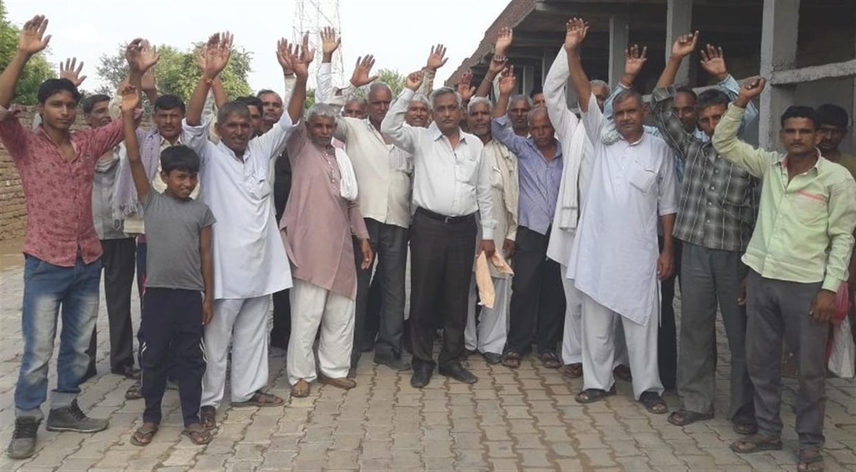 Farmers, sloganeering, seeing bad potatoes in cold stores