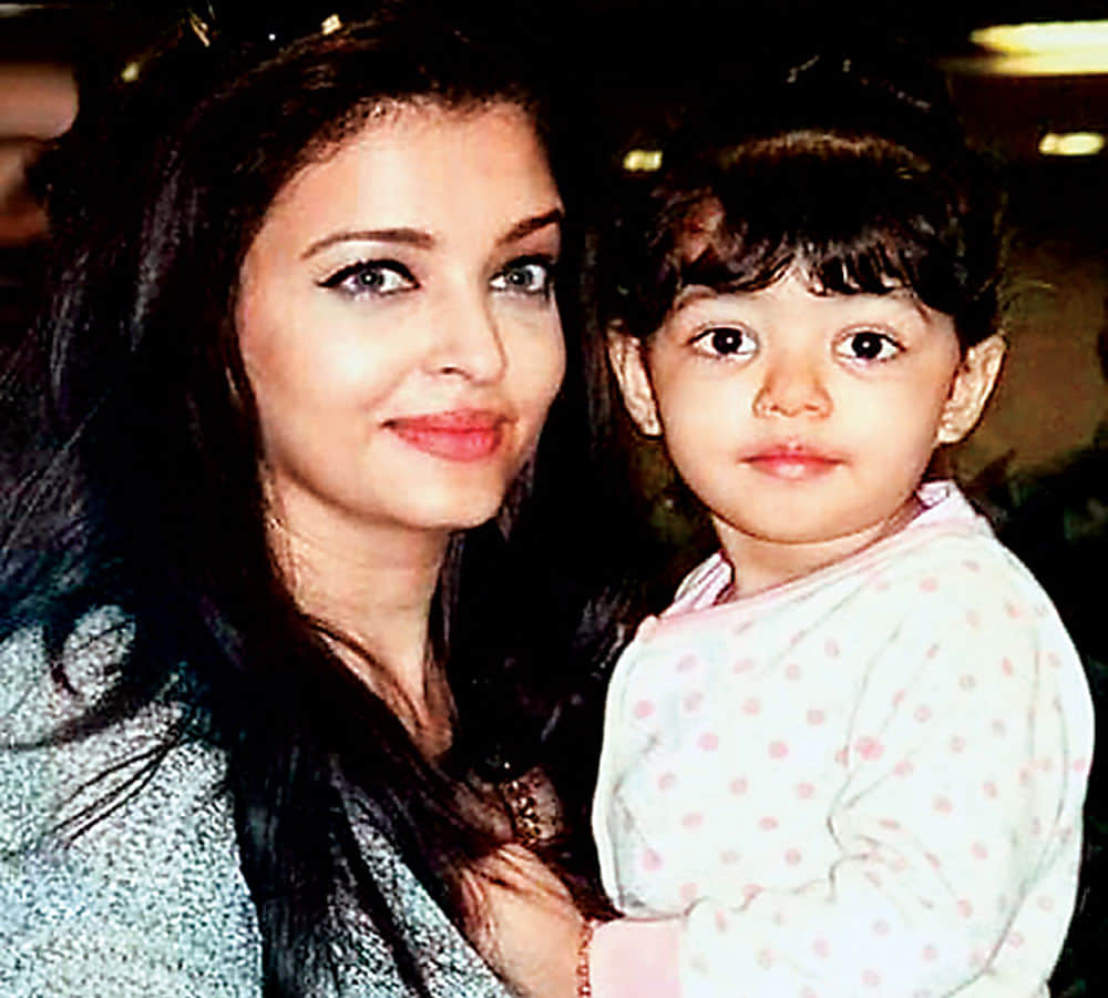 18 beautiful daughters of 18 bollywood celebs