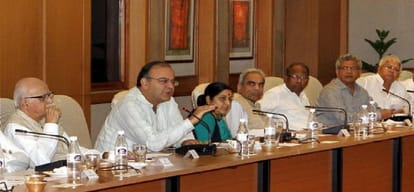 amit shah eyes strictly on BJP-ruled Chief Ministers 