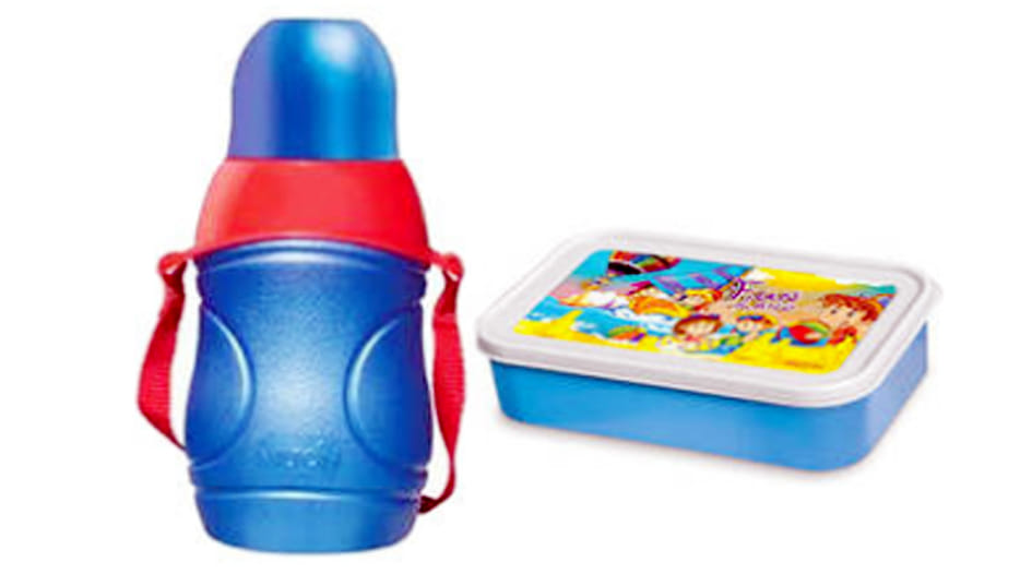 Plastic Bottle and Tiffin Dangers for Health