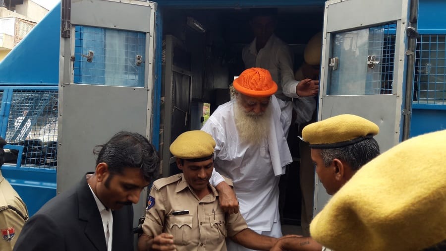 followers of asaram again gathered outside jodhpur court 
