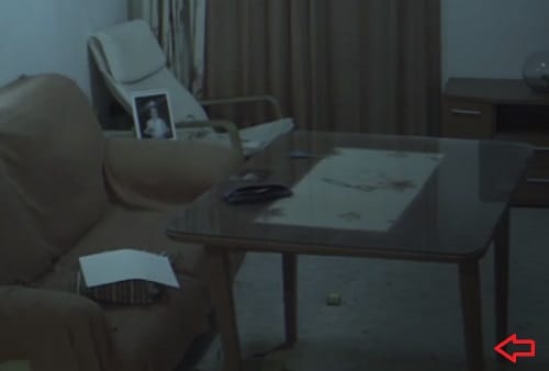 watch creepy doll moving its head on its own in this horror video
