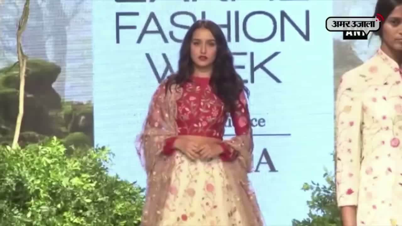 लैकमे फैशन वीक