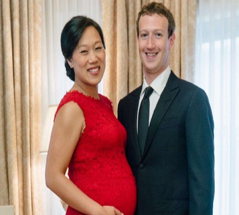Mark Zuckerberg posted a message on facebook about paternity leave