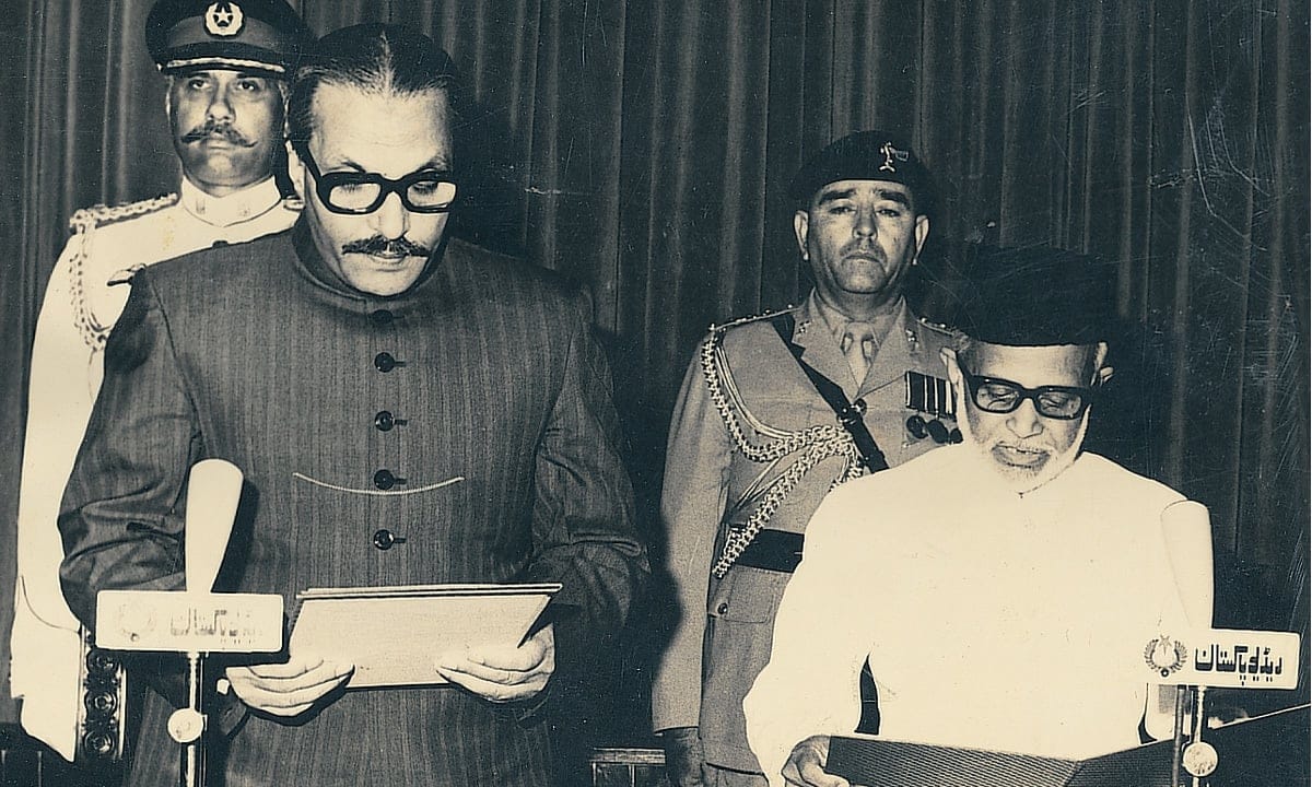 Pakistan: General Muhammad Zia-ul-Haq was killed in a bomb blast 