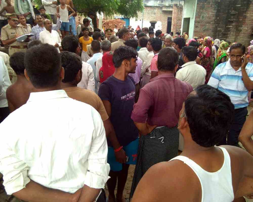 man murdered in kasganj by son
