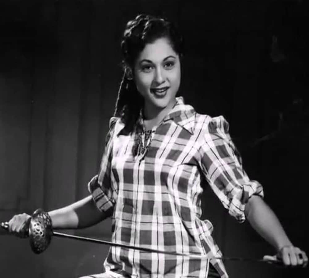 Actress Nirupa Roy unknown facts and life