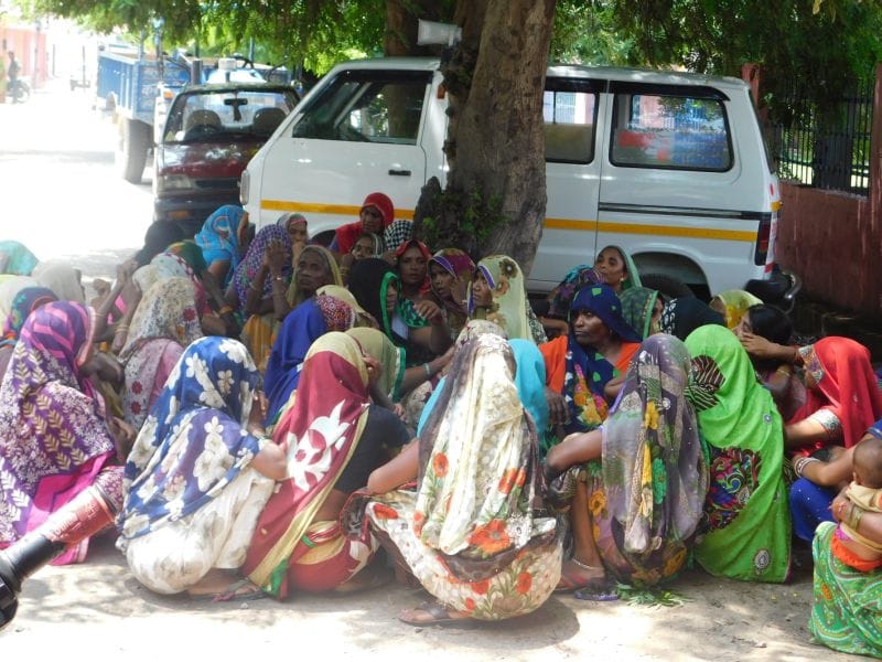 बिजली गिरने से किसान की मौत