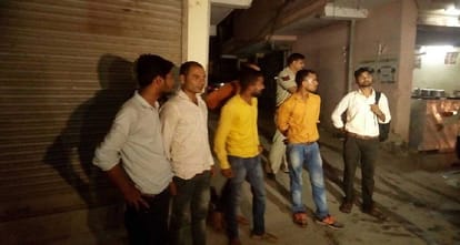 One Nigerian jumped off the roof in delhi