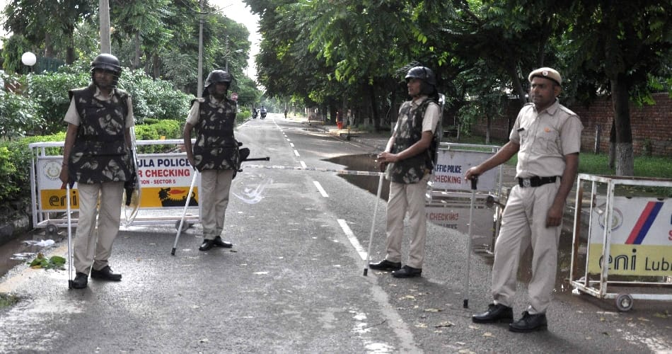 police and army alert in uttarakhand after ram rahim got punishment
