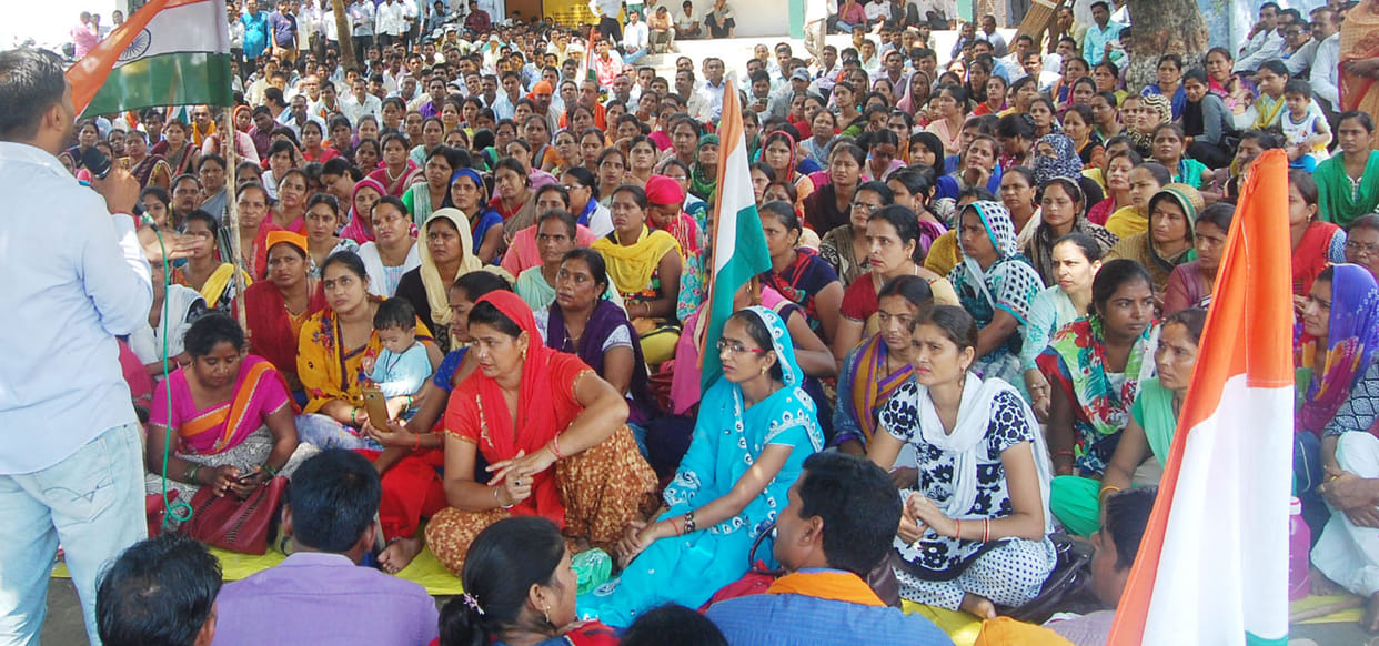 Shikshamitra continues with Dharna for the third day