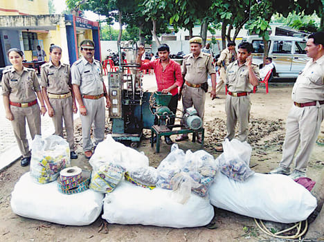 Fake pan masala factory caught