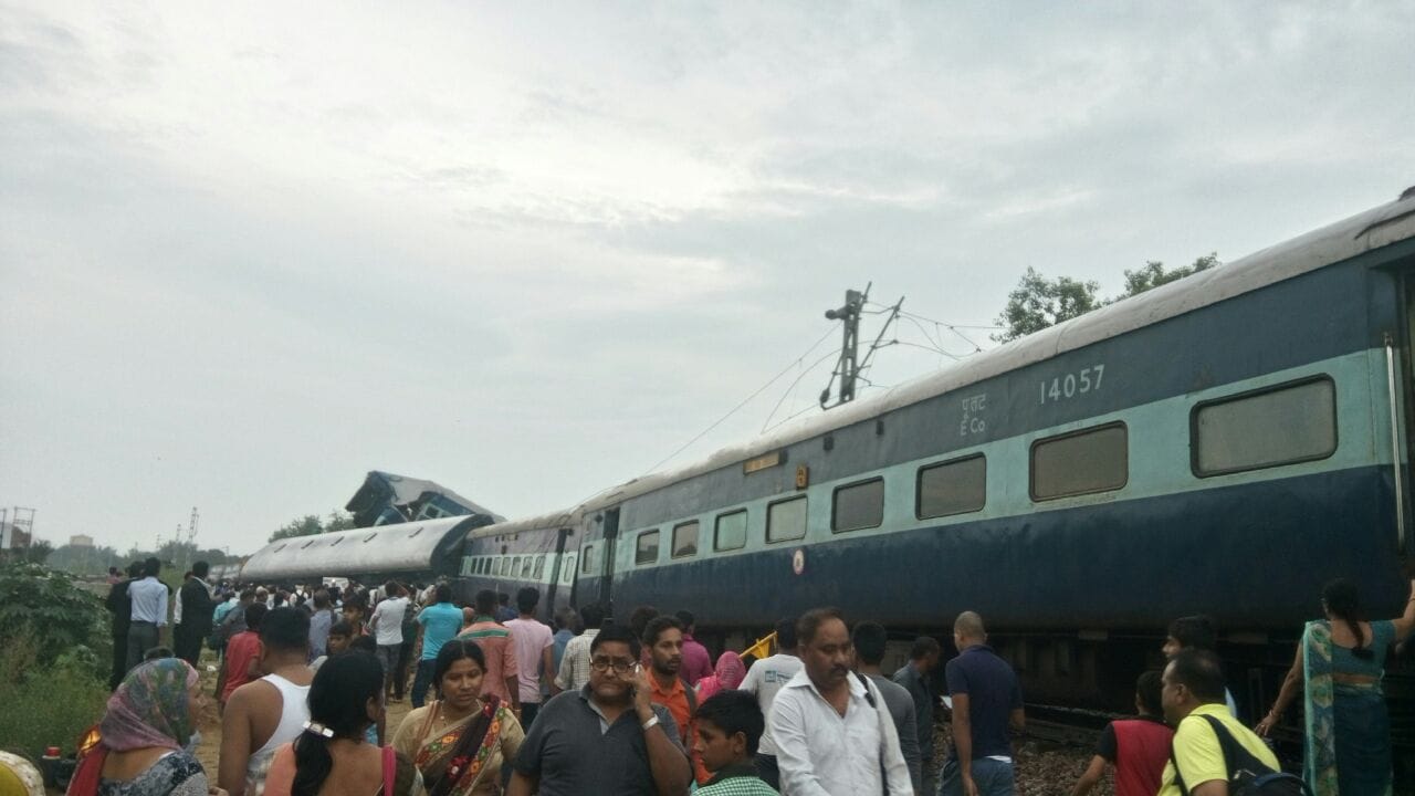 Puri Haridwar Kalinga Utkal Express derails in Uttar Pradesh