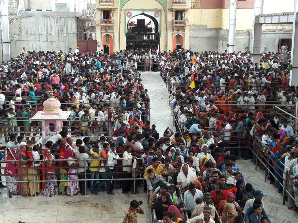 From India to Pakistan in the Ramdevra Mela, know special things