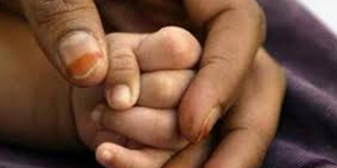 father gave piosion to two year old son 