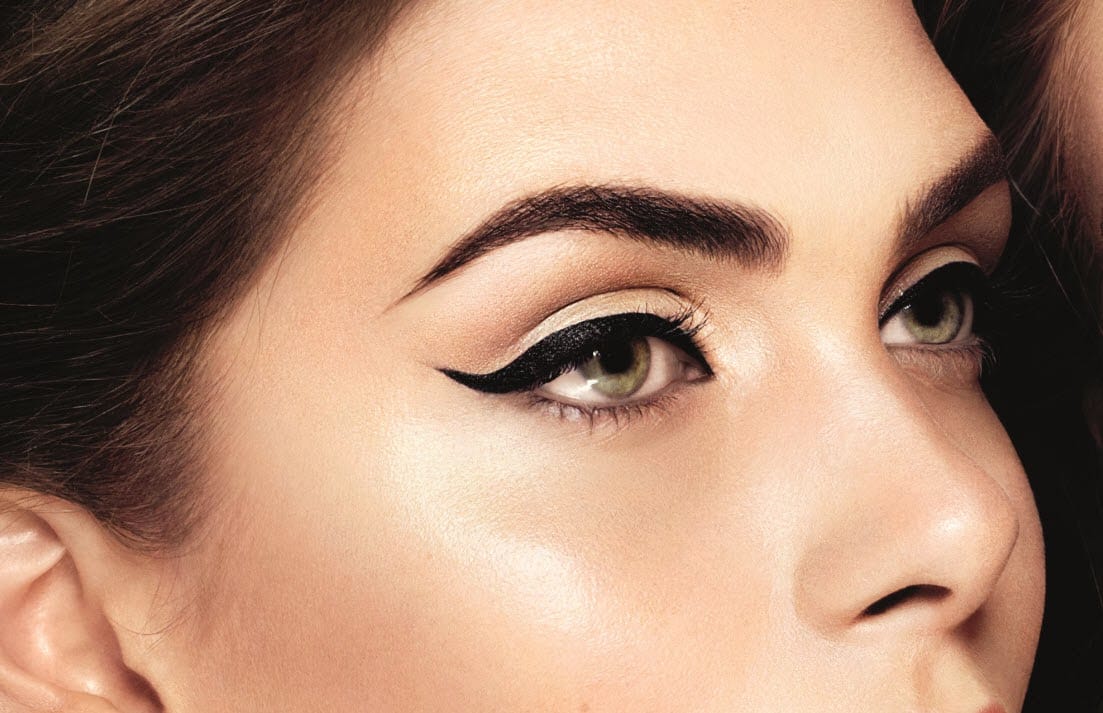 these eye make up make your small eyes more attractive and beautiful