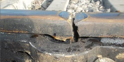 Train stopped due to Emergency Brake Locking 