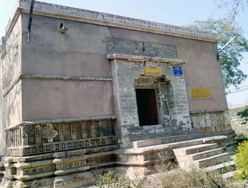 देव शिल्पियों ने रातों रात सीताराम मंदिर का किया था निर्माण