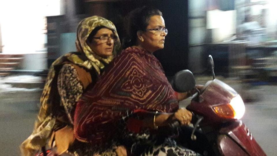 Puducherry Lt Governor Kiran Bedi gives excuse for skipping helmet, Twitter user enjoyed