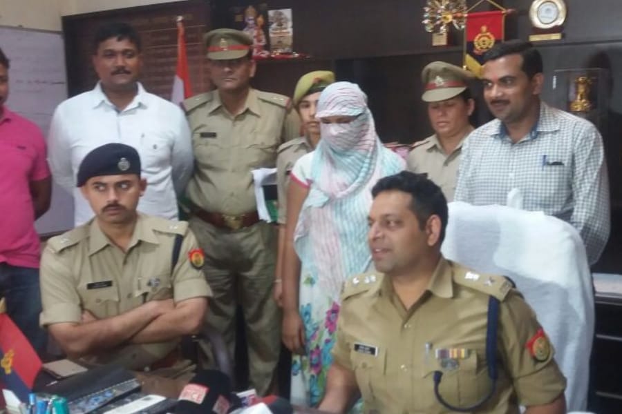 beloved killed man from azamgarh for money in Lucknow.
