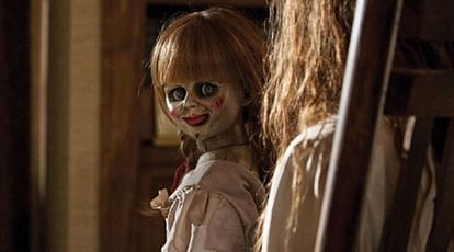 एक असली शापित गुड़िया जिस पर बनी है फिल्म, जानें इसकी पूरी कहानी... - True Story Behind Possessed Doll Annabelle - Amar Ujala Hindi News Live एक असली शापित गुड़िया जिस पर बनी है फिल्म, जानें इसकी पूरी कहानी... - True Story Behind Possessed Doll Annabelle - Amar Ujala Hindi News Live