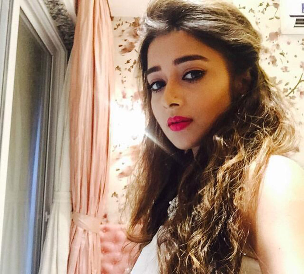 Uttran actress Tina Dutta poses in BIKINI for a perfect Sunday click