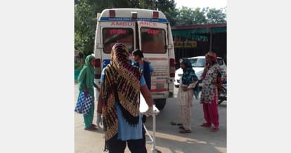 woman gave birth to a baby in an ambulance