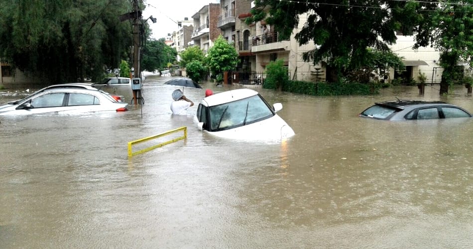 heavy rain fall in chandigarh, city news