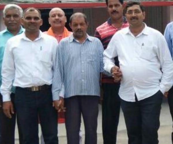 clerk of dm arrested taking bribe from retired man