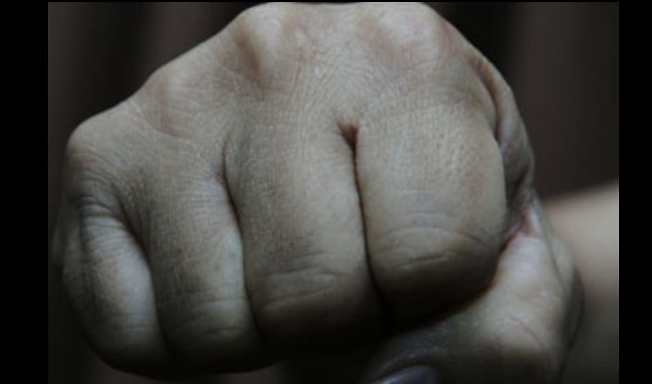 fight between two kinnar for border dispute in bajdah azamgarh