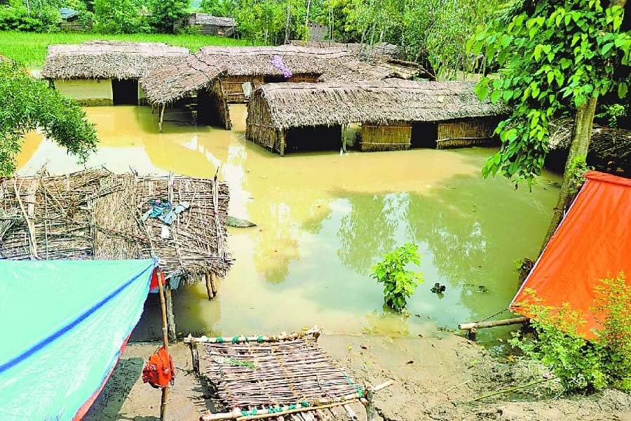 Flood becomes disastrous in Uttar Pradesh.