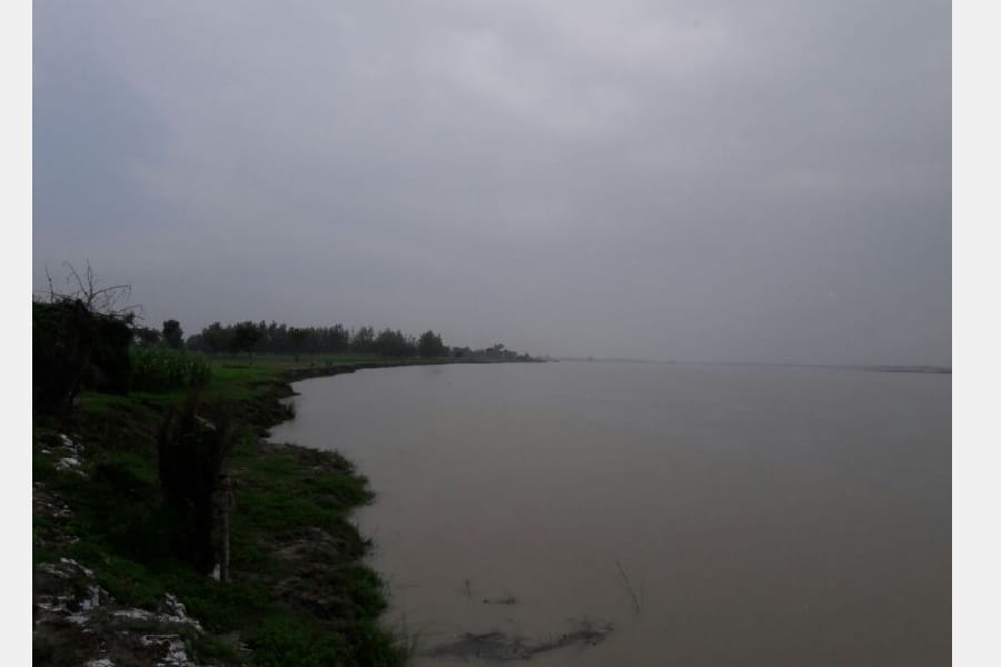 Flood becomes disastrous in Uttar Pradesh.