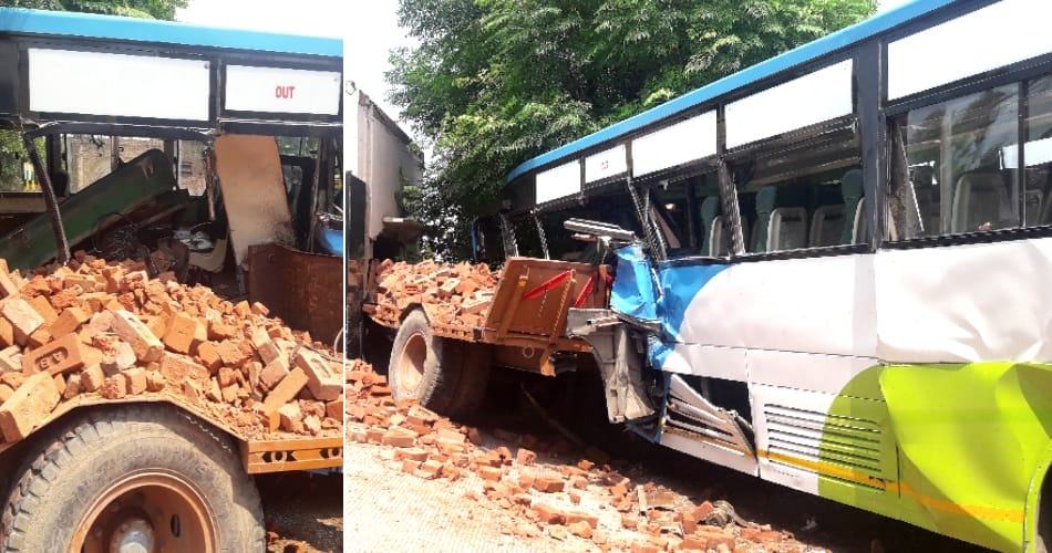 Private Bus collide with JCB and tractor trolley, punjab news