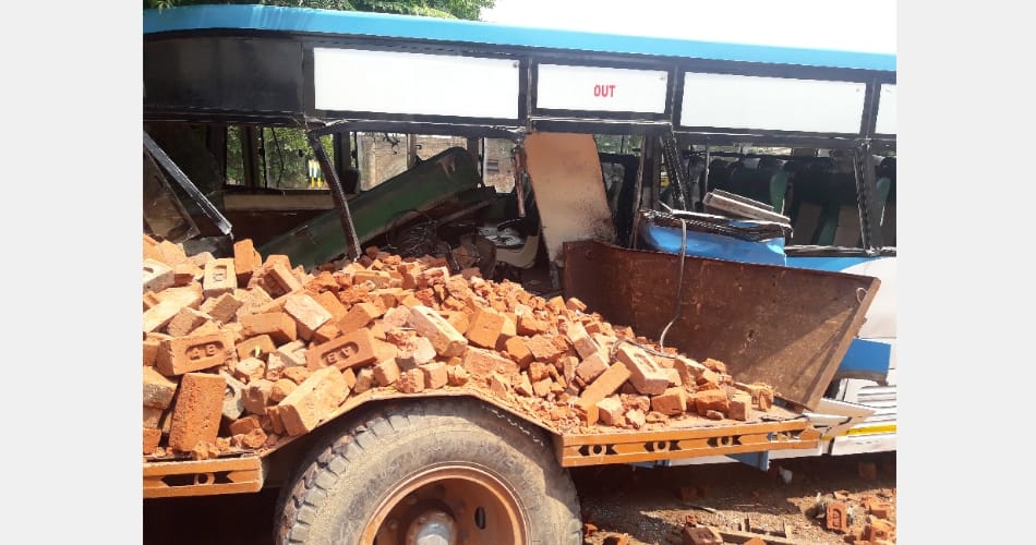 Private Bus collide with JCB and tractor trolley, punjab news
