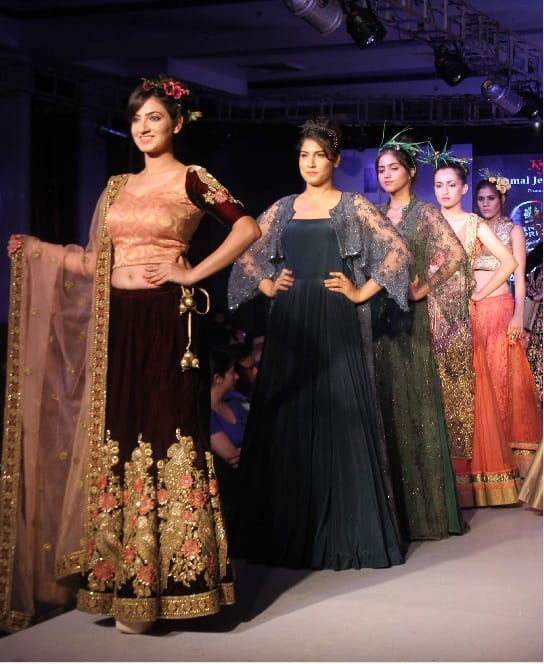 Monika Bedi become dehradun Fashion Week & Lifestyle show  topper